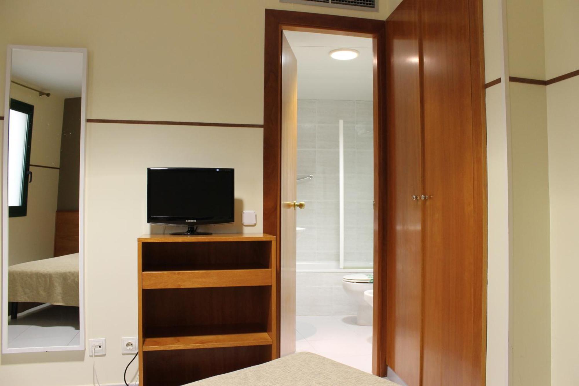El Jardi Hotel Barcelona Room photo