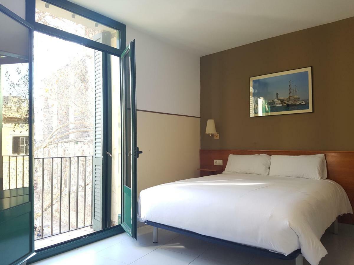 El Jardi Hotel Barcelona Exterior photo